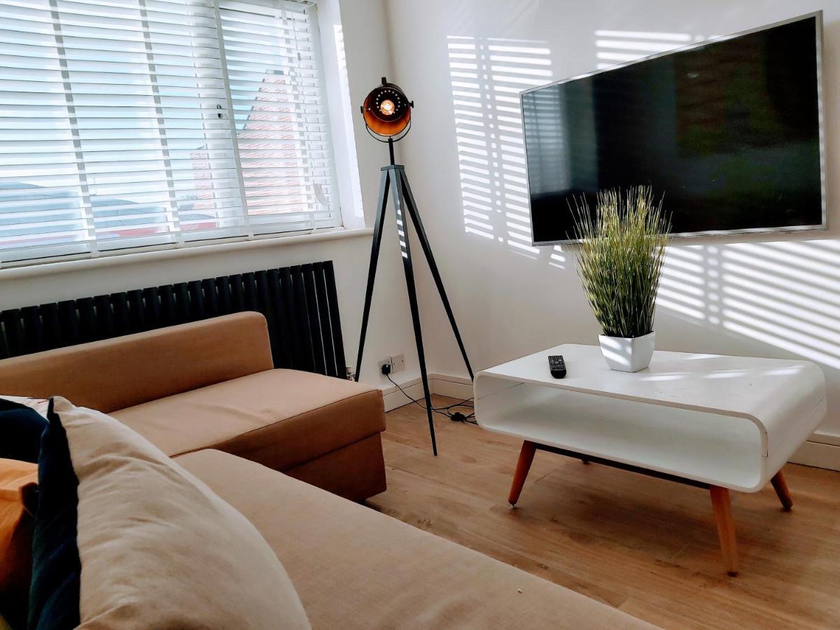 Cosy 1 Bed Flat That Sleeps 4 Warwick  Dış mekan fotoğraf